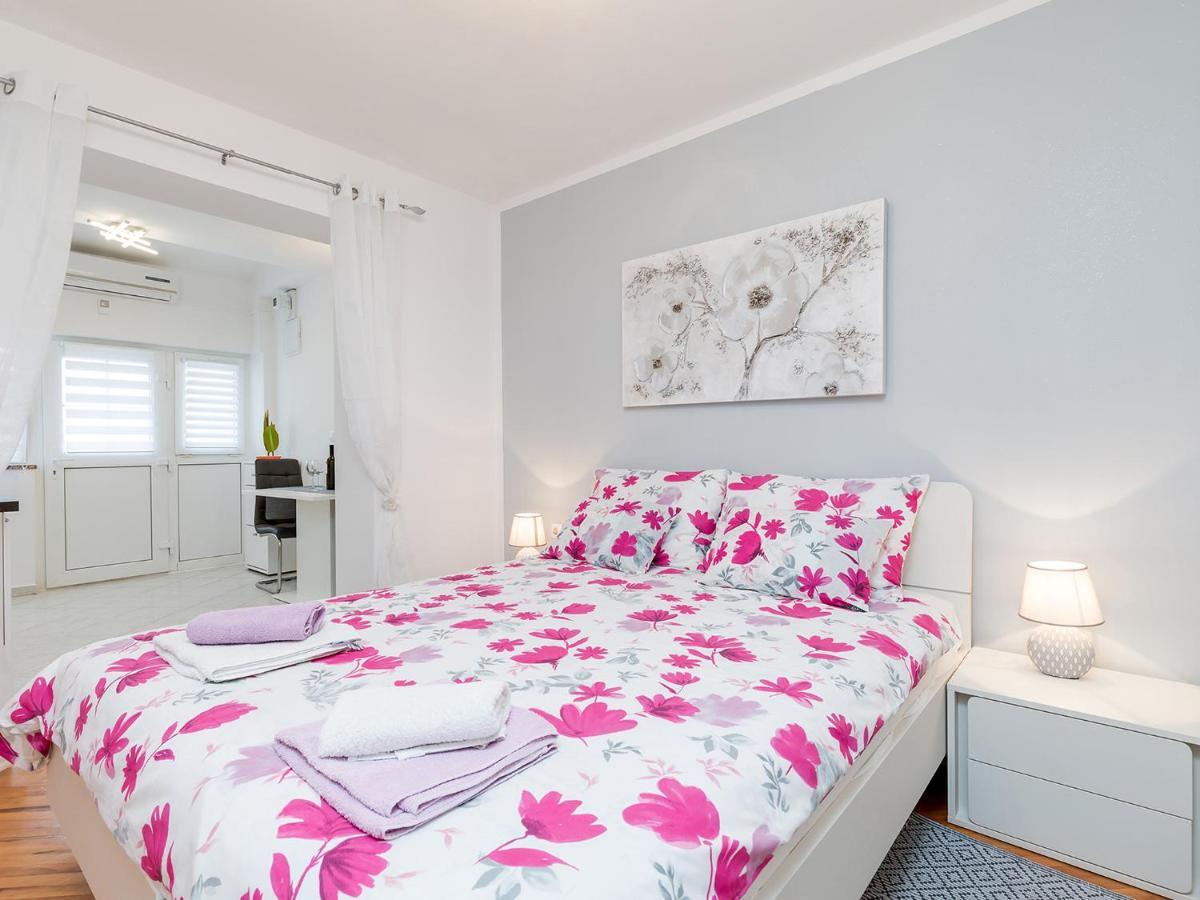 פורץ Apartment Manuel מראה חיצוני תמונה