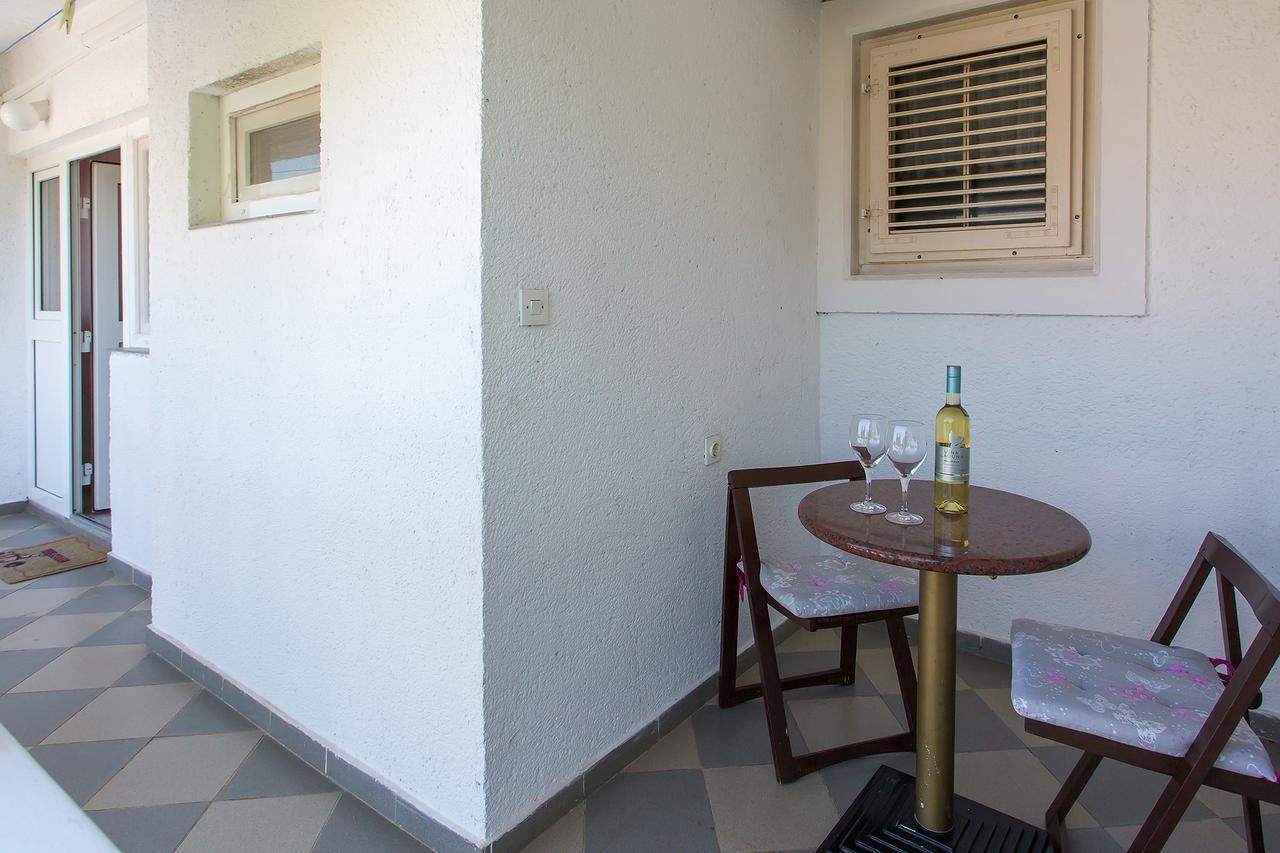 פורץ Apartment Manuel מראה חיצוני תמונה